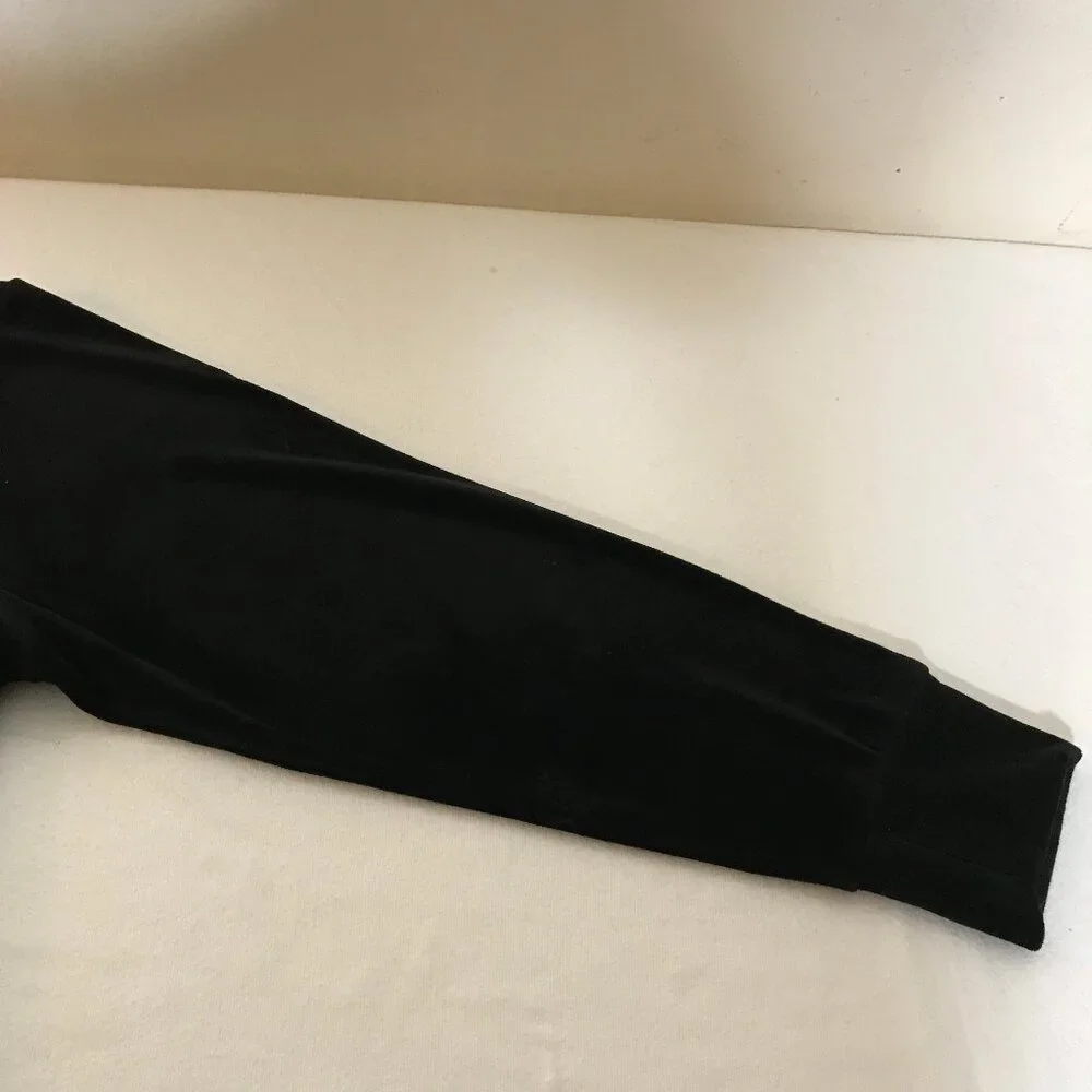 Cuddl Duds Size XL Black Velvet Tunic Popover Top With Side Slits & Thumbholes - Picture 8 of 10